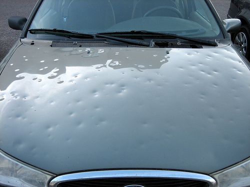 jégkáros autó